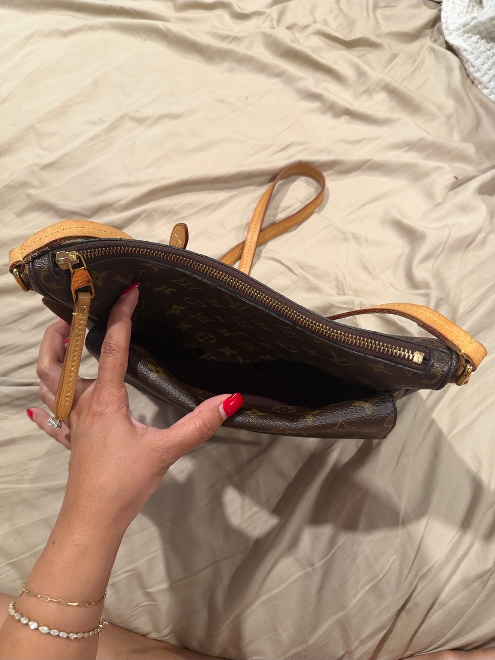 🤎Louis Vuitton crossbody bag LV Monogram bum bag zip messenger bag travel bag - Picture 5 of 17
